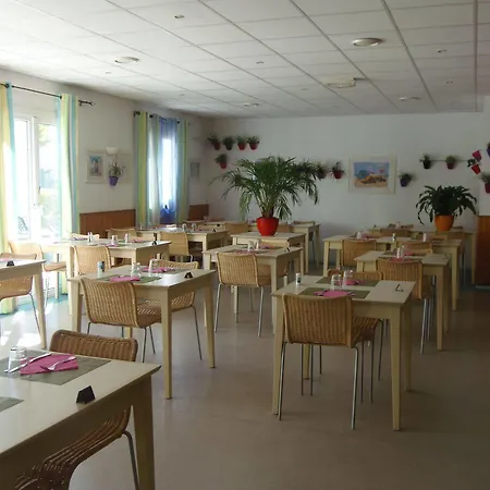 Arcadius Le Petit Hotel Hotel 2*
